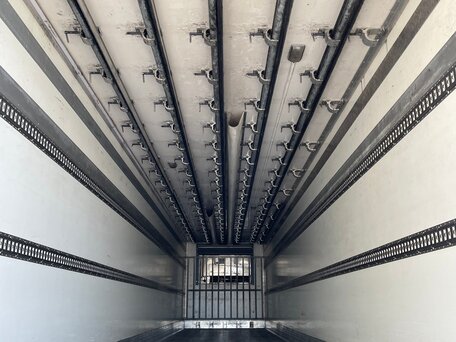 2005 Chereau CD381, белый, 4950000 рублей, вид 1