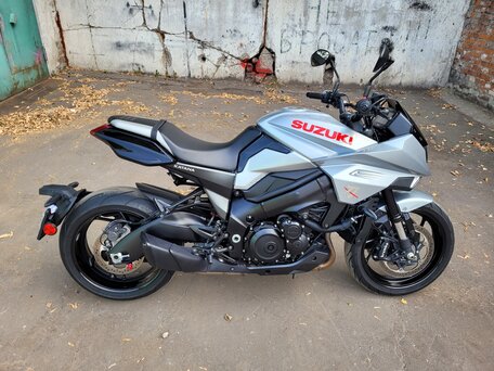 2019 Suzuki GSX-S 1000S Katana, серебристый, 950000 рублей, вид 1