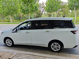 2024 Wuling Jiachen, белый, 990000 рублей, вид 4
