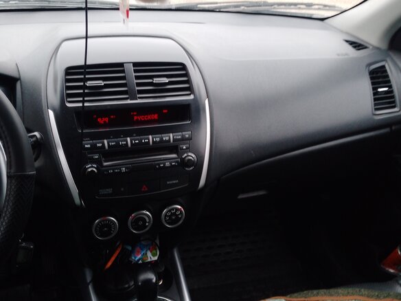 2010 Mitsubishi ASX I, серый, 900000 рублей - вид 6