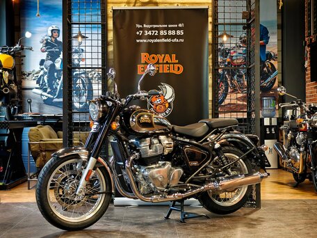 2026 Royal Enfield Classic 650, чёрный, 723000 рублей, вид 2