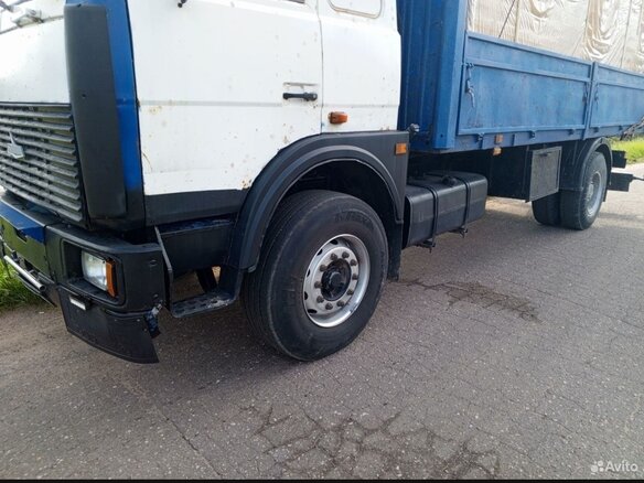 2007 МАЗ 4744, белый, 250000 рублей - вид 1