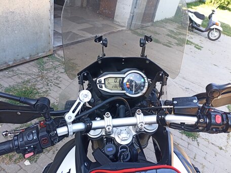 2012 Triumph Tiger 800, белый, 580000 рублей, вид 5
