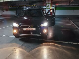 2012 Mitsubishi Outlander II Рестайлинг, чёрный, 1600000 рублей, вид 2