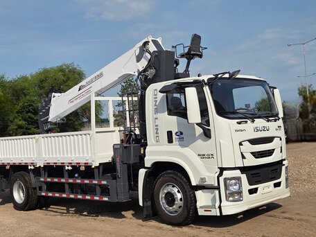 2025 Isuzu Giga (C-series), белый, 9500000 рублей, вид 4