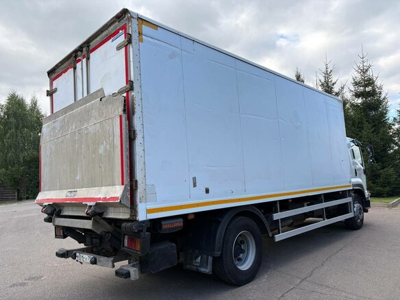 2018 Isuzu Forward (F-Series), белый, 2050000 рублей - вид 23