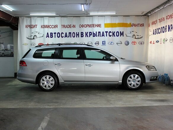 2011 Volkswagen Passat B7, серебристый - вид 14