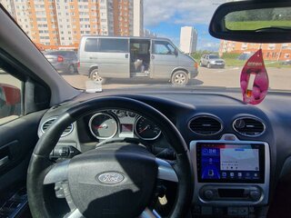 2008 Ford Focus II Рестайлинг, красный, 430000 рублей, вид 5