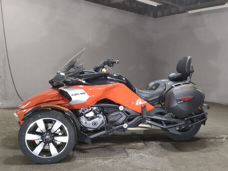 2016 BRP Can-Am Spyder, оранжевый, 1600000 рублей, вид 2