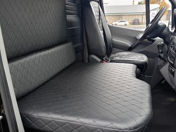 2013 Mercedes-Benz Sprinter, чёрный, 3900000 рублей - вид 9