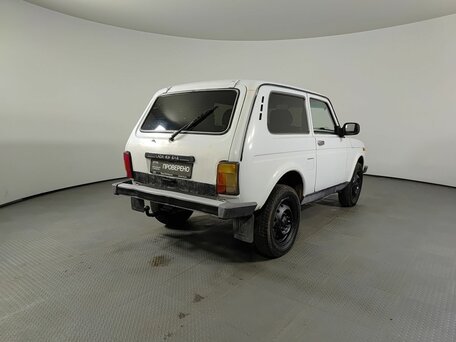2013 Lada (ВАЗ) 2121 (4x4) I Рестайлинг, белый, 235000 рублей, вид 5