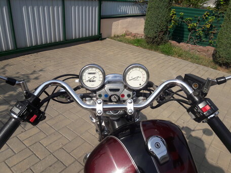 1995 Yamaha XV750 Virago, пурпурный, 247711 рублей, вид 4