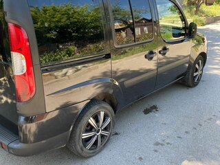 2012 Fiat Doblo I Рестайлинг, чёрный, 680000 рублей, вид 2