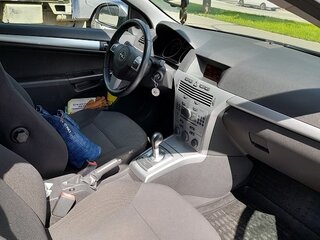 2009 Opel Astra GTC H Рестайлинг, серебристый, 550000 рублей, вид 5