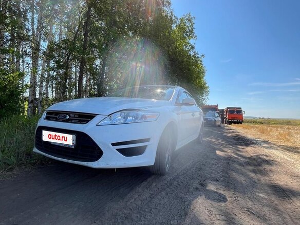2012 Ford Mondeo IV Рестайлинг, белый, 750000 рублей
