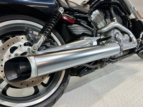 2012 Harley-Davidson V-Rod Muscle, чёрный, 940000 рублей - вид 21