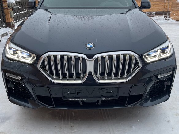 2019 BMW X6 40i III (G06), серый, 9100000 рублей - вид 2