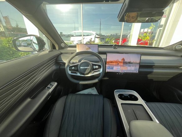 2025 Exeed Exlantix ET, чёрный, 6990000 рублей - вид 11