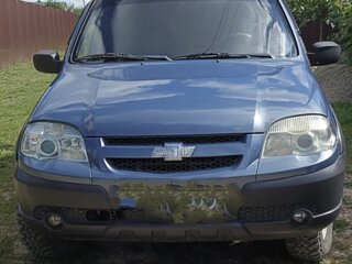 2009 Chevrolet Niva I Рестайлинг, серый, 400000 рублей, вид 1