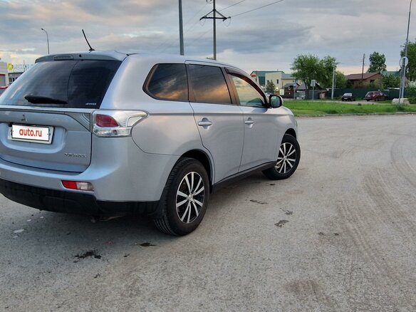 2012 Mitsubishi Outlander III, серебристый, 1735000 рублей - вид 7