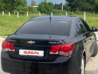 2010 Chevrolet Cruze I, чёрный, 600000 рублей, вид 3