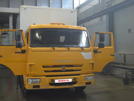 2017 КамАЗ 4308, жёлтый, 2350000 рублей, вид 5