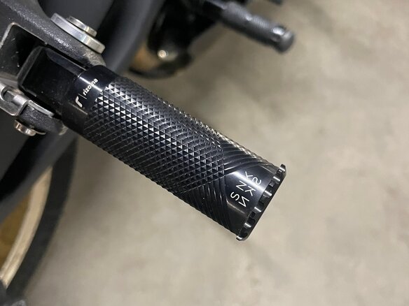 2010 Triumph Speed Triple, чёрный, 575000 рублей - вид 9