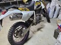 2000 Suzuki DR 250, белый, 250000 рублей