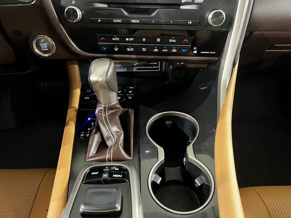 2019 Lexus RX 350 IV, белый, 3990000 рублей - вид 13