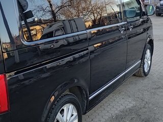 2012 Volkswagen Multivan T5 Рестайлинг, чёрный, 2700000 рублей, вид 2