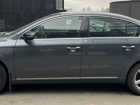 2012 Volkswagen Passat B7, серый, 1120000 рублей - вид 1
