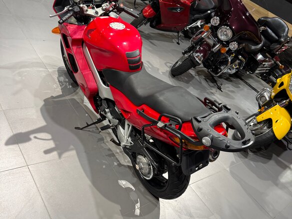 2000 Honda VFR 800, красный, 395000 рублей - вид 15