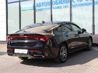 2022 Kia K5 III, чёрный, 2610000 рублей, вид 5