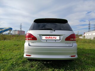 2002 Toyota Ipsum II (M20), серебристый, 800000 рублей, вид 5