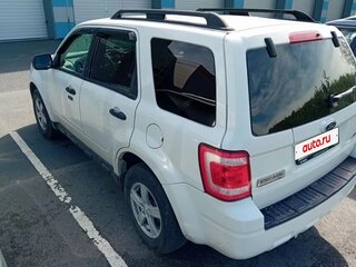 2009 Ford Escape II, белый, 1290000 рублей, вид 5