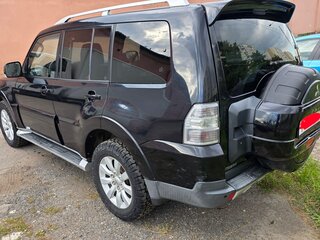2008 Mitsubishi Pajero IV, чёрный, 1350000 рублей, вид 4