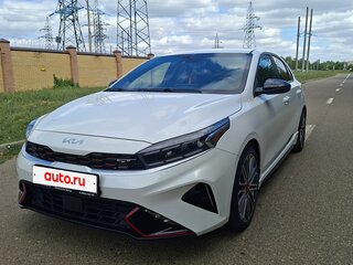 2022 Kia Forte III Рестайлинг, белый, 2200000 рублей, вид 2