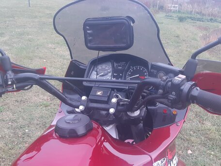 1997 Honda XL600V Transalp, красный, 400000 рублей, вид 1