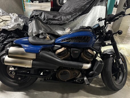 2023 Harley-Davidson Sportster S, синий, 1800000 рублей, вид 3