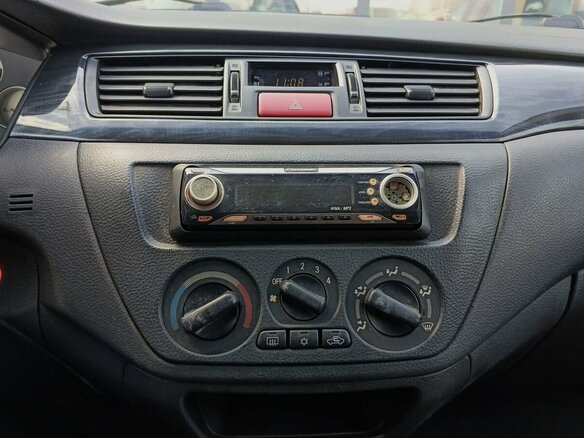 2005 Mitsubishi Lancer IX, красный, 169000 рублей - вид 12