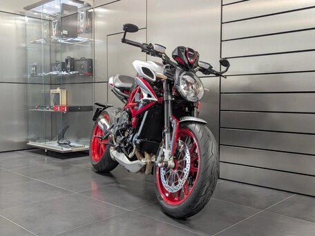 2021 MV Agusta Dragster 800, серый, 1700000 рублей, вид 2