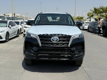 Toyota Fortuner II Рестайлинг