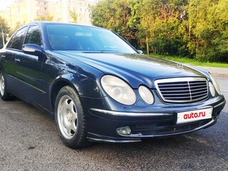 2003 Mercedes-Benz E-Класс 240 III (W211, S211), чёрный, 700000 рублей, вид 3