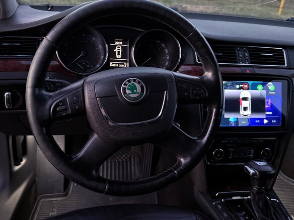 2010 Skoda Superb II, пурпурный, 950000 рублей - вид 5