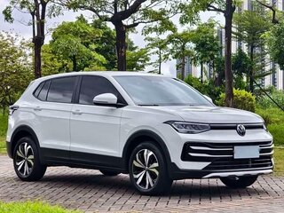 2024 Volkswagen Tharu XR, белый, 1730000 рублей, вид 3