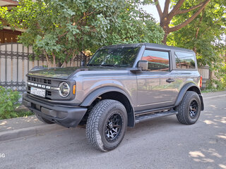 2022 Ford Bronco VI, серый, 4900000 рублей, вид 2