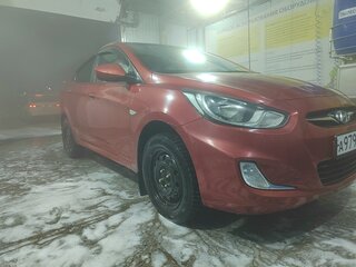 2011 Hyundai Solaris I, красный, 650000 рублей, вид 3