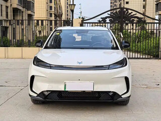 2025 Arcfox T1, белый, 1600000 рублей, вид 2