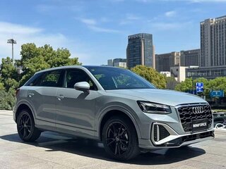2022 Audi Q2 L 35 TFSI I Рестайлинг, серебристый, 1876400 рублей, вид 3