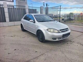 2009 Chevrolet Lacetti I, серебристый, 239000 рублей, вид 3